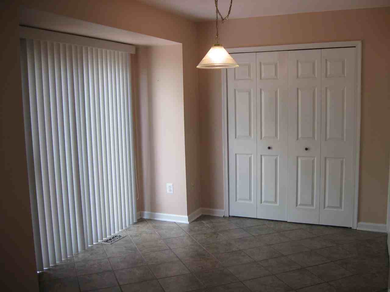 5307 Butler Ct - Photo 3 of 12