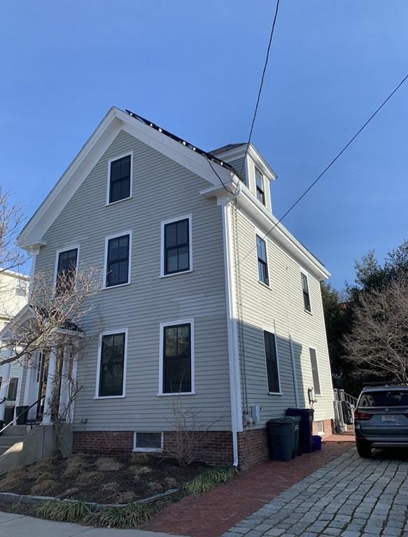 67 Montgomery St - Photo 2 of 41