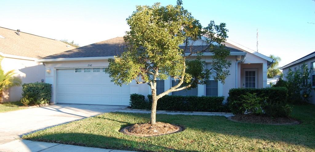 2542 Maylin Dr - Photo 2 of 17