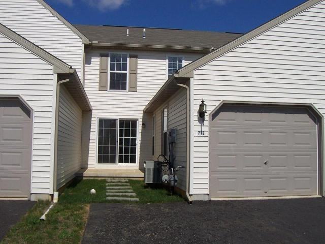 712 E Newport Rd - Photo 2 of 12