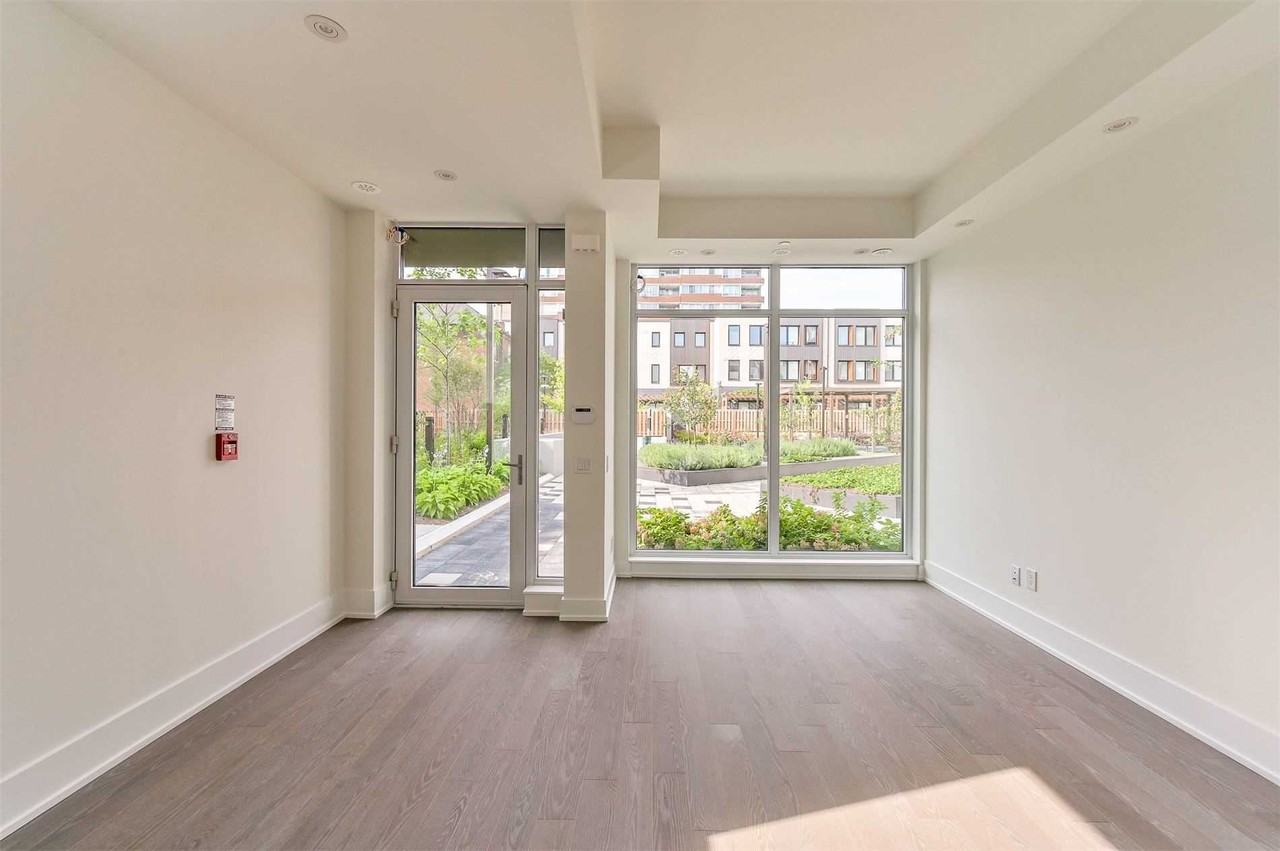 80 Vanauley Street #TH5