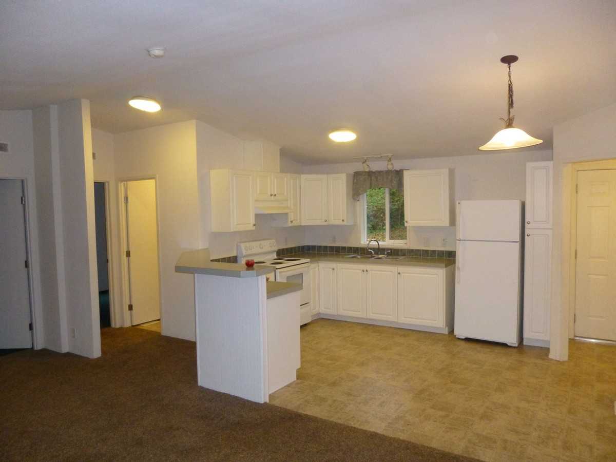 564 Totem Ridge Rd - Photo 3 of 15