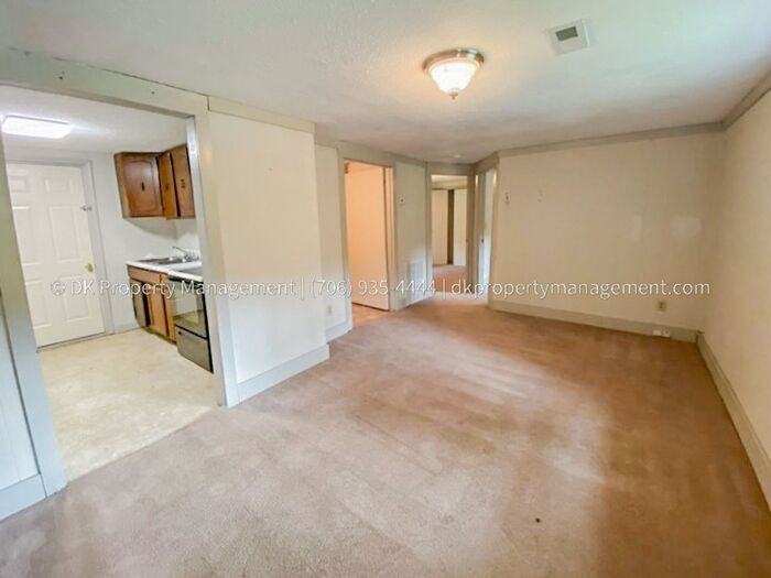 26 Panda Ln - Photo 3 of 8