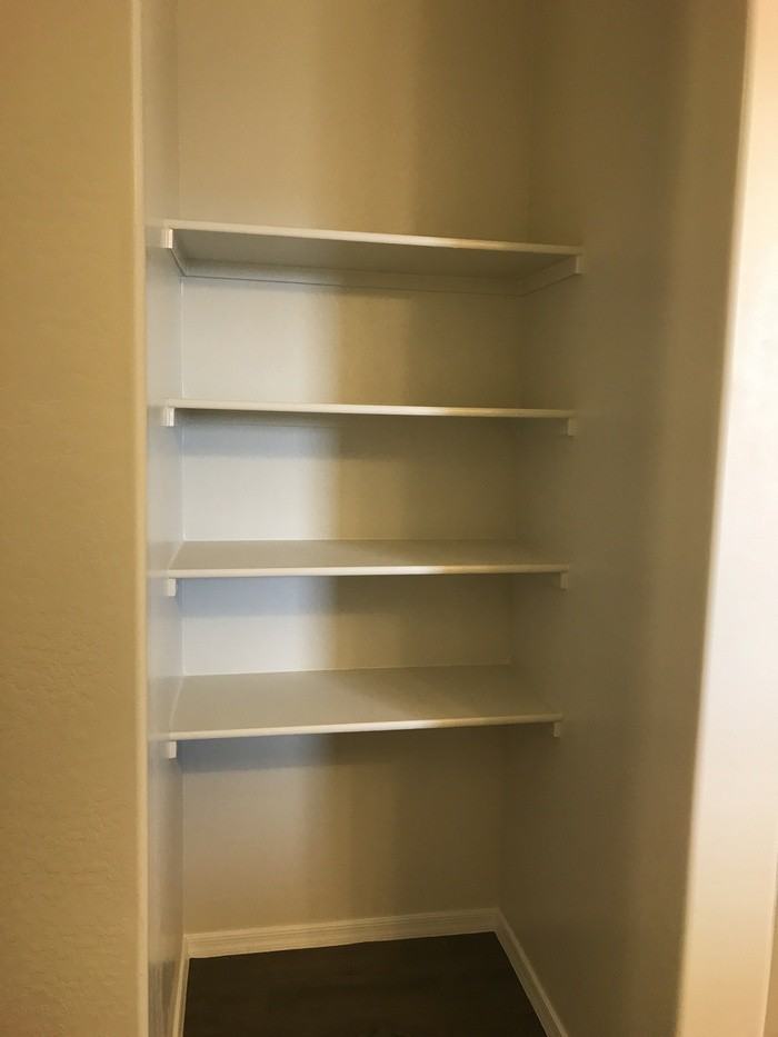 25163 W Burgess Ln - Photo 3 of 17