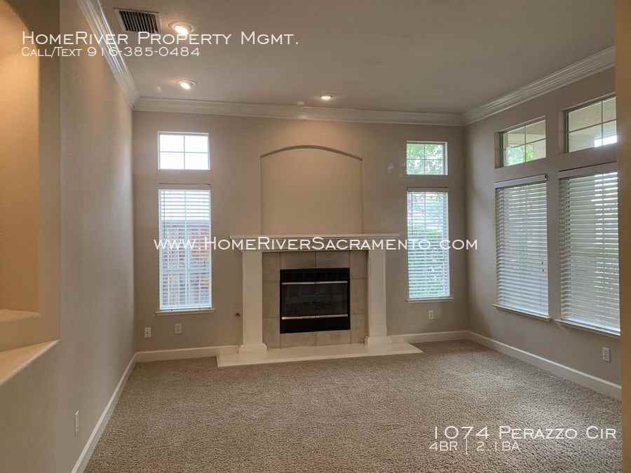 1074 Perazzo Cir - Photo 3 of 34