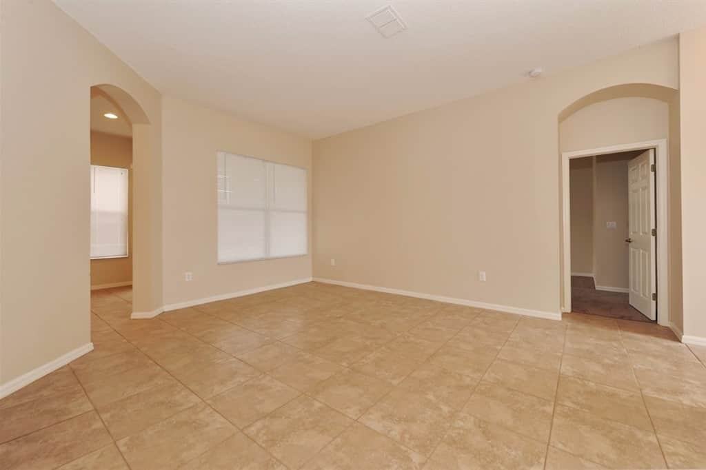 4545 Deer Lodge Rd - Photo 3 of 7