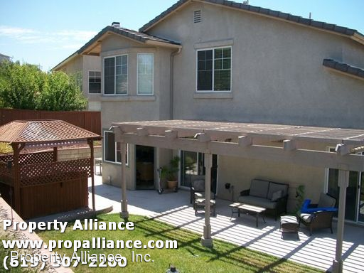 2281 Boulders Ct - Photo 2 of 13