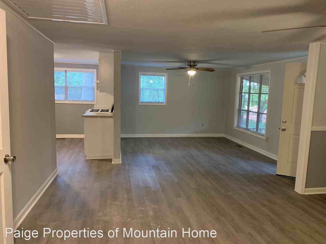 144 South Place 144 South Place - Photo 3 of 6