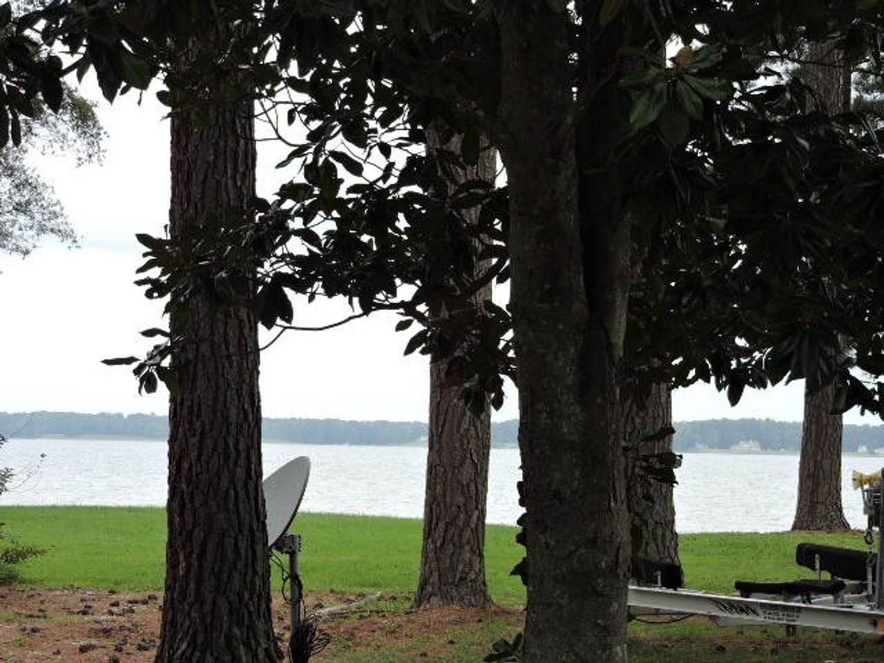 168A Sunset Ln - Photo 2 of 9