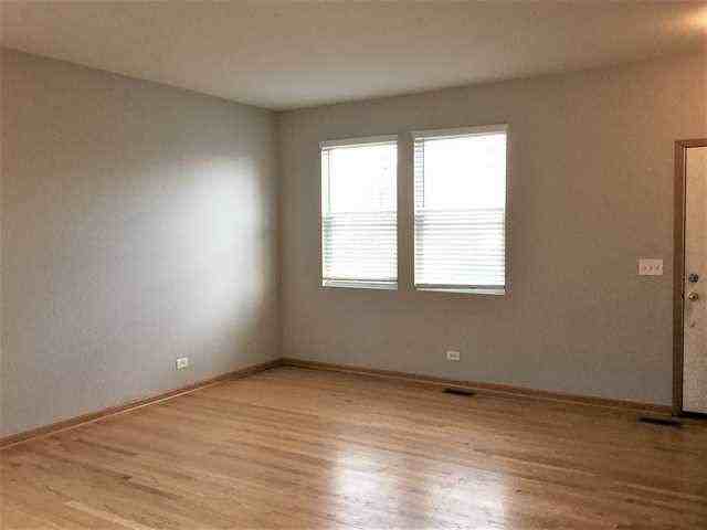 39852 Stoneywood Dr - Photo 3 of 17