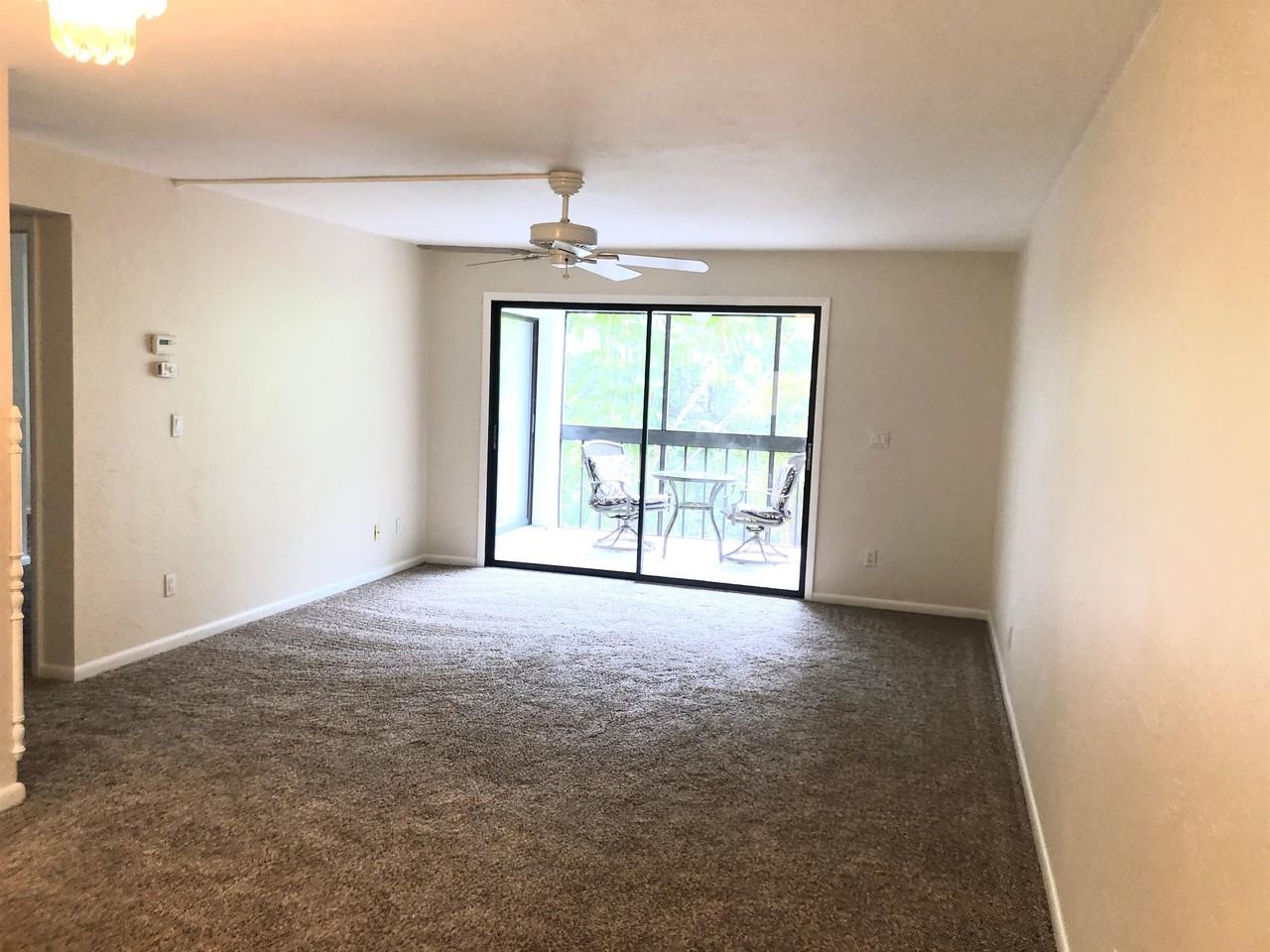 6142 Whiskey Creek Dr - Photo 3 of 33