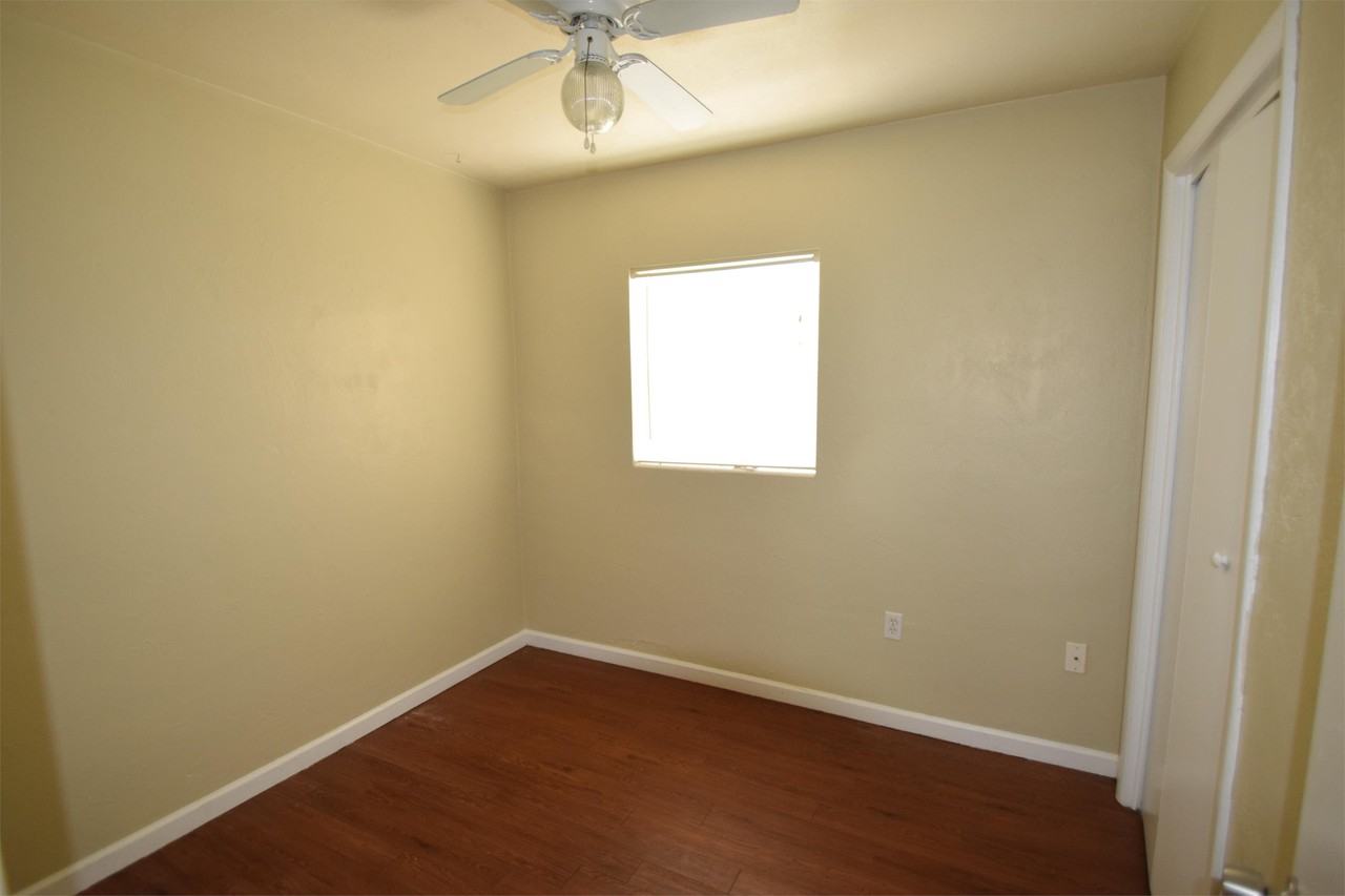 1213 W Patterson St - Photo 3 of 13