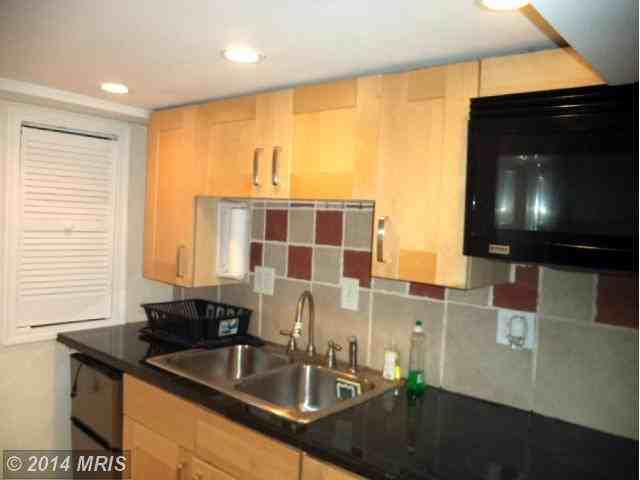 3702 Parkwood St - Photo 2 of 30