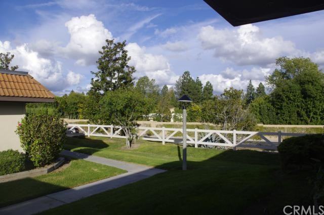 23483 Via Jacinto - Photo 2 of 17