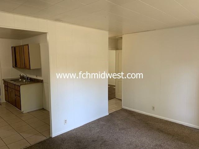 2213 Drexel Ave - Photo 3 of 6