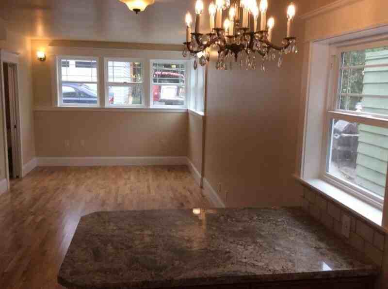 2447 5th Ave W - Photo 2 of 11