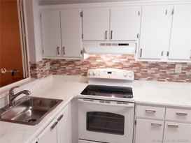 15520 sw 80 st Unit b202  
