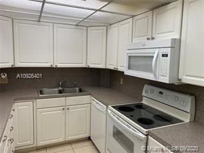 737 Southeast 1st Way #309