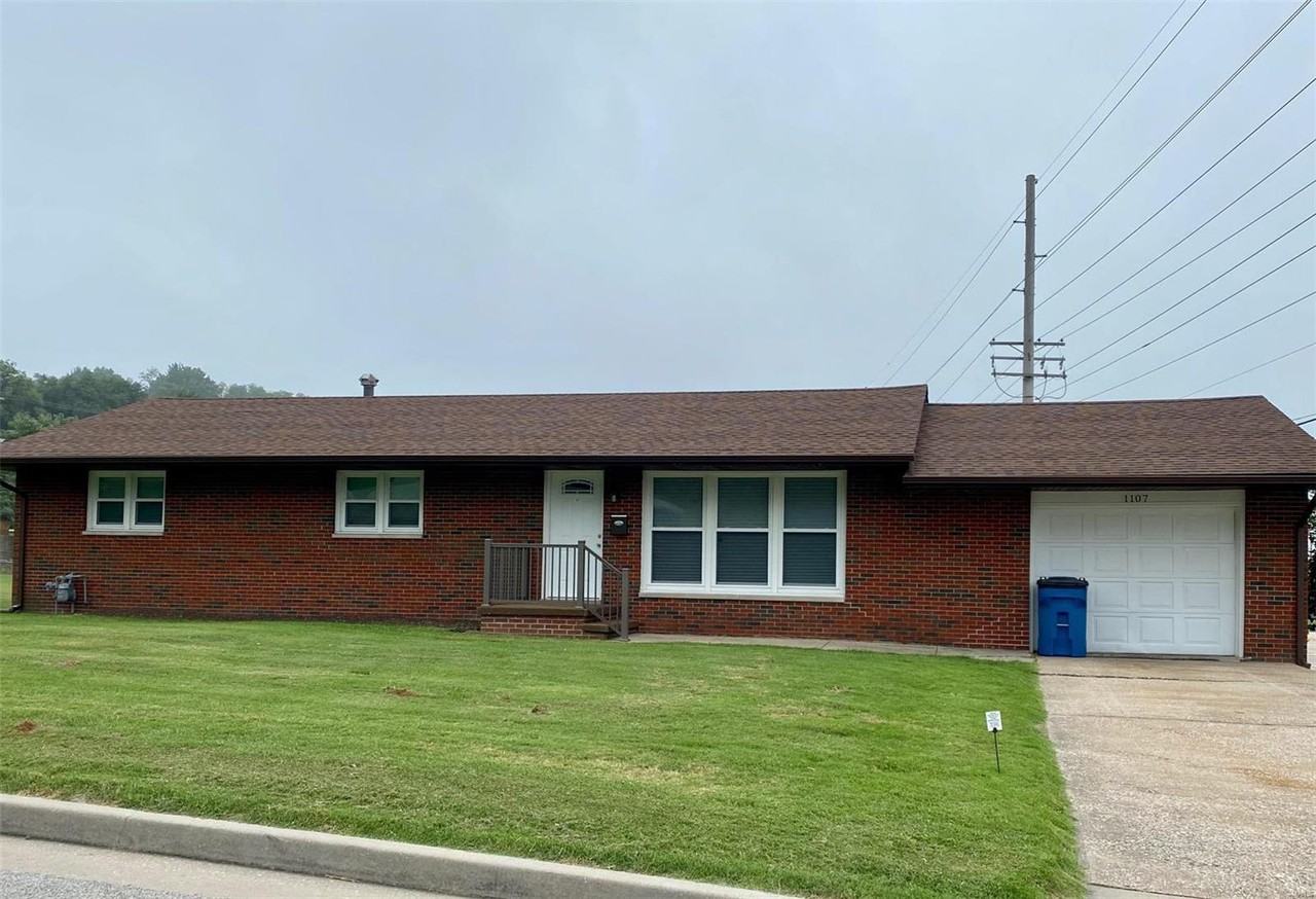 1107 Ostle Dr, Collinsville, IL 62234, USA 2 unit Rentals Zumper