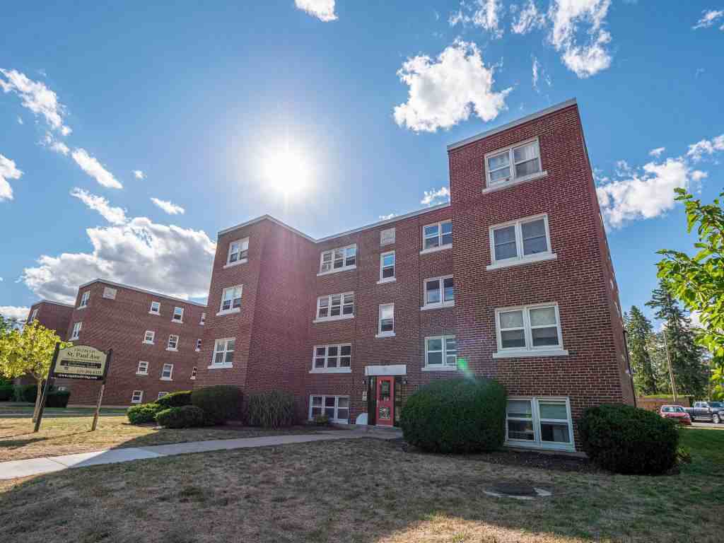 Park Manor 130 Apartments 130 St Paul Ave, Brantford, ON N3T 4G2 Zumper