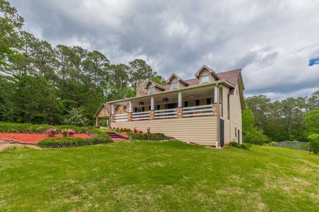 3914 Post Rd - Photo 3 of 40