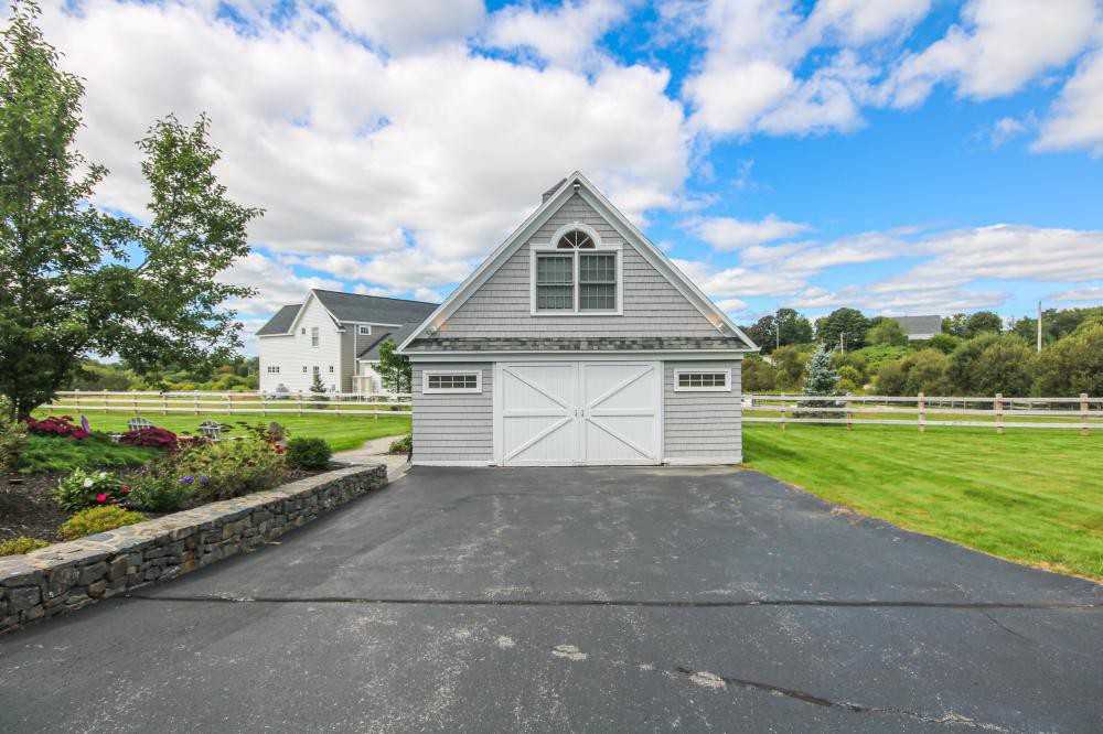 17 Marion Jordan Rd - Photo 2 of 47