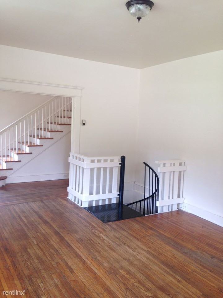 500 14th Street NW - Photo 2 of 7