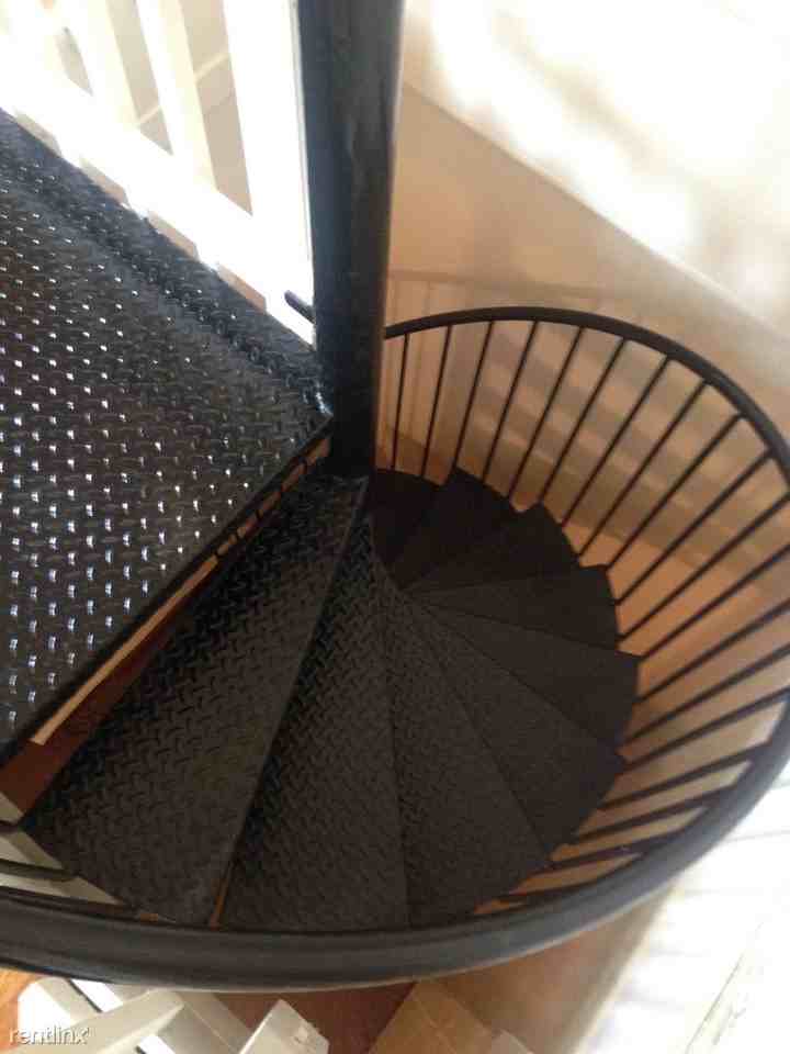 500 14th Street NW - Photo 3 of 7