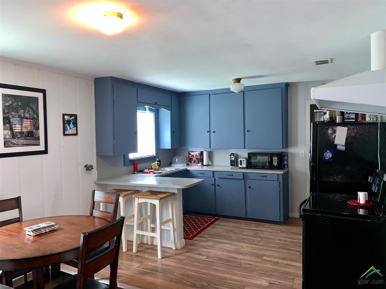 1318 S Lide Ave - Photo 3 of 13