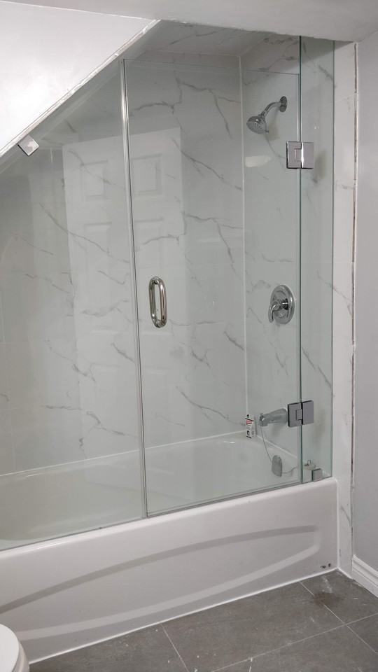 250 Shuter Street - Photo 4 of 16