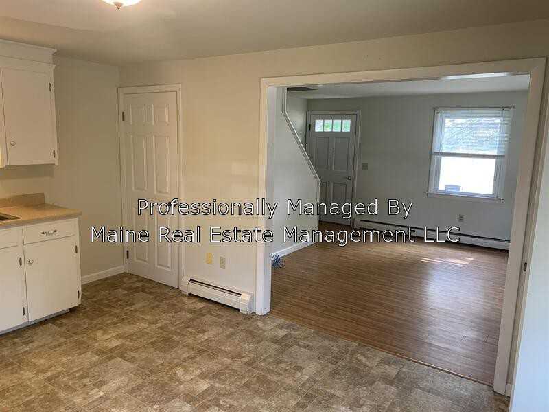 232 Mount Hope Ave - Photo 2 of 14