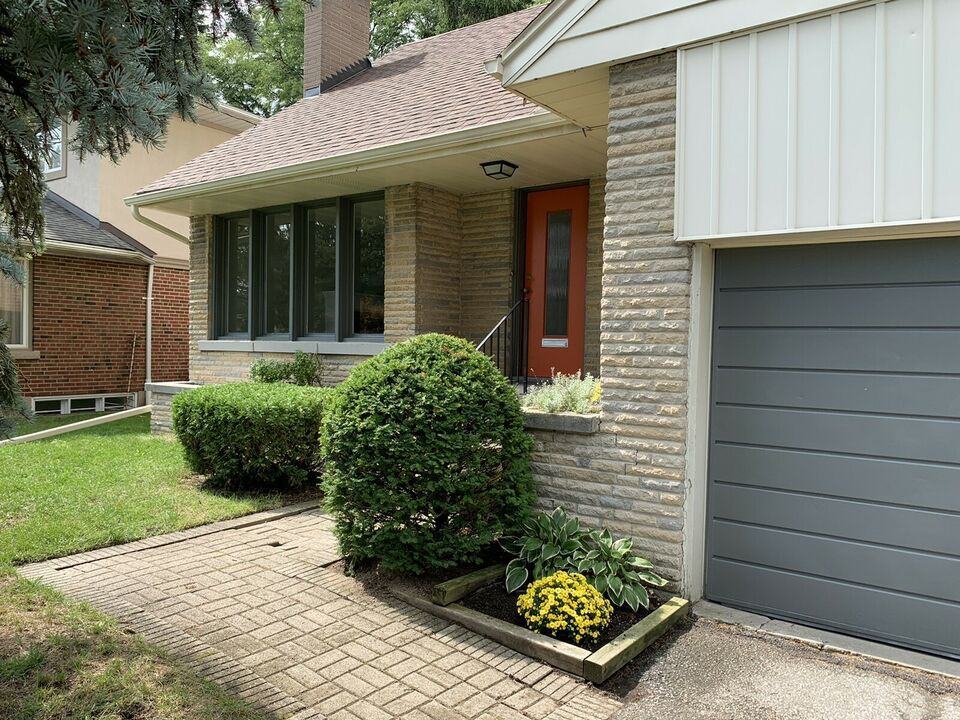 132 Wimbleton Road - Photo 2 of 7