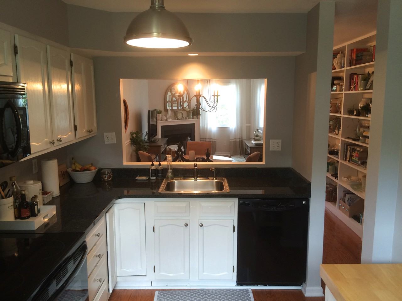 1621 S Barton St - Photo 2 of 29