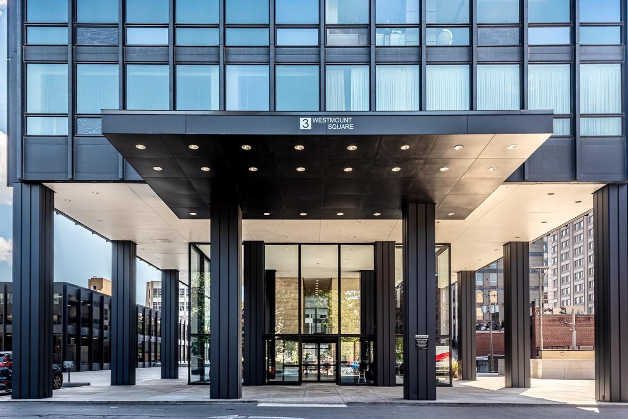 3 Carré Westmount #415