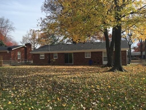 1807 Janlyn Rd - Photo 3 of 24