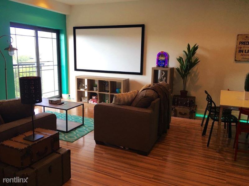 4918 4918 Park Ave 305 - Photo 2 of 14
