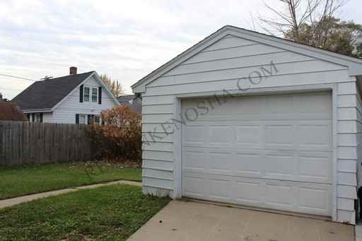 4528 25th Ave - Photo 3 of 26