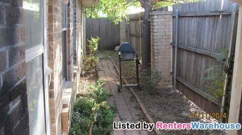 418 Signal Hill Ct N - Photo 2 of 15