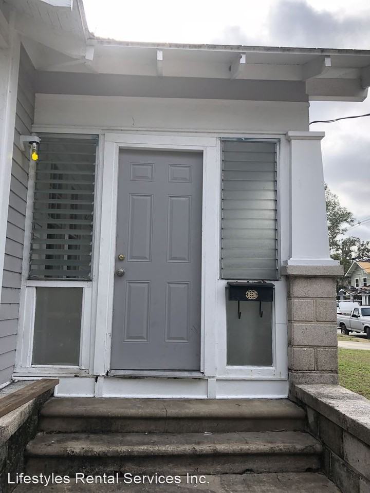 3612 Riverside Ave - Photo 3 of 7