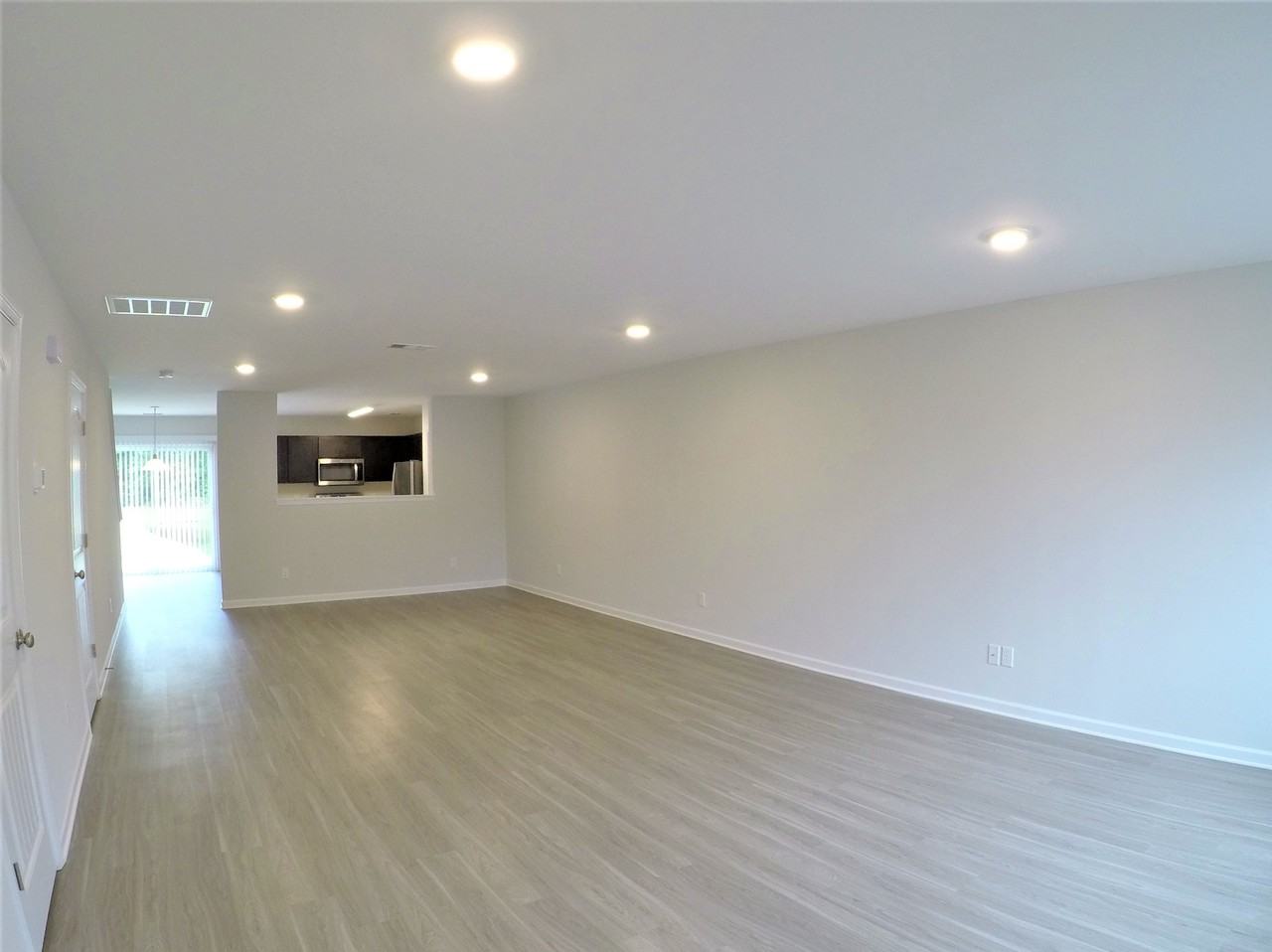 31 St Augustine Way - Photo 2 of 8