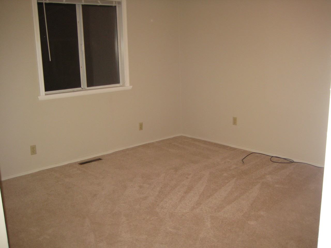 205 Jefferson St - Photo 2 of 18