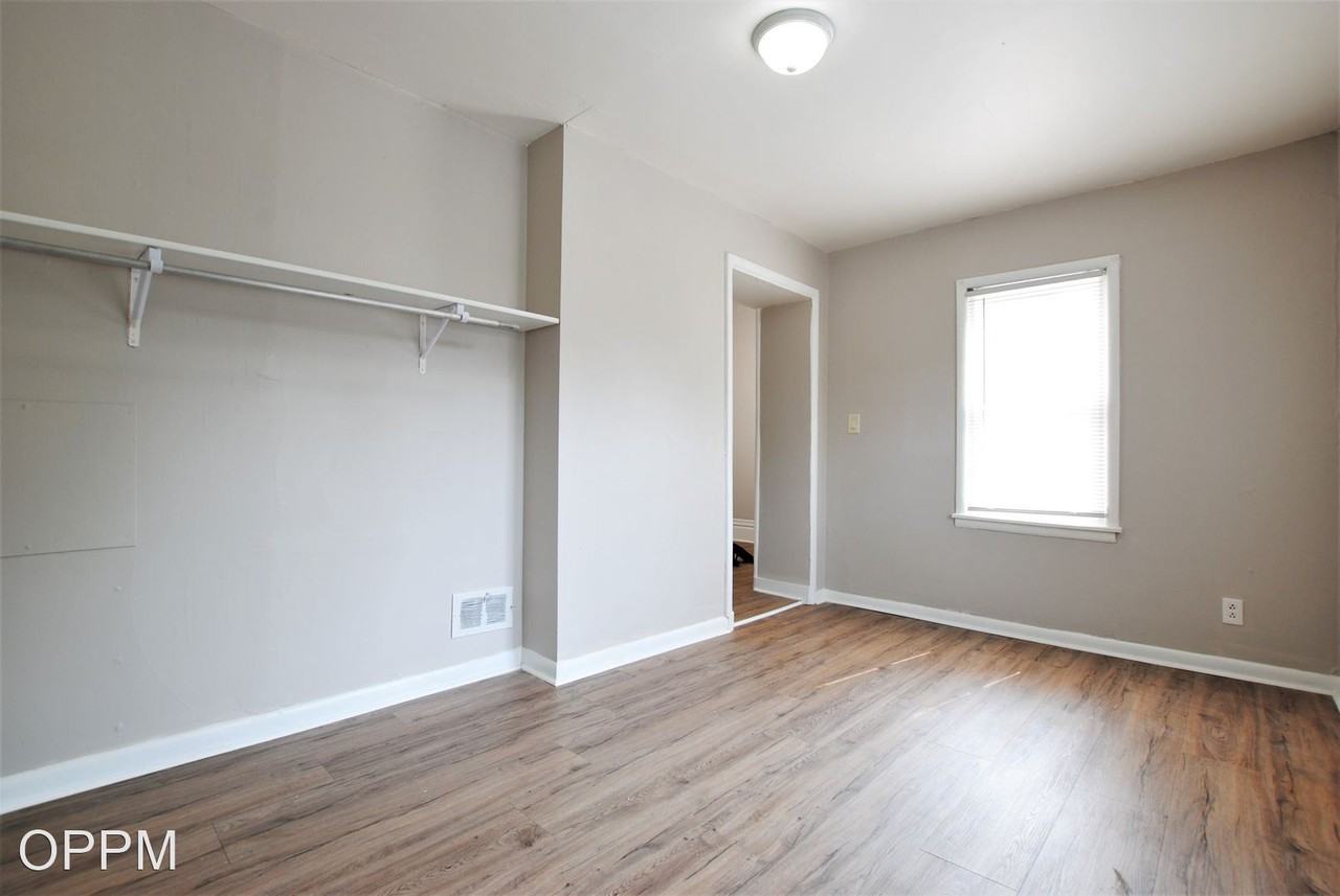 3807/3809 S. 24th St. - Photo 3 of 5