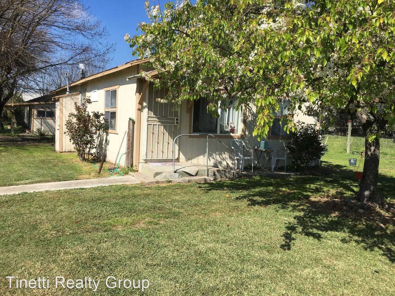 3163/3165 Applegate Rd. Apartments in Atwater, CA 95301 Zumper