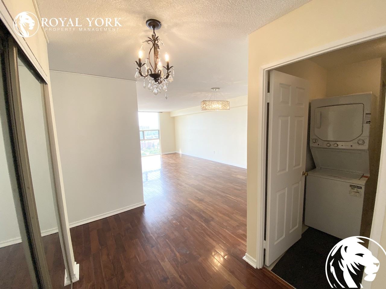 20 Harding Blvd W #1101 - Photo 2 of 31