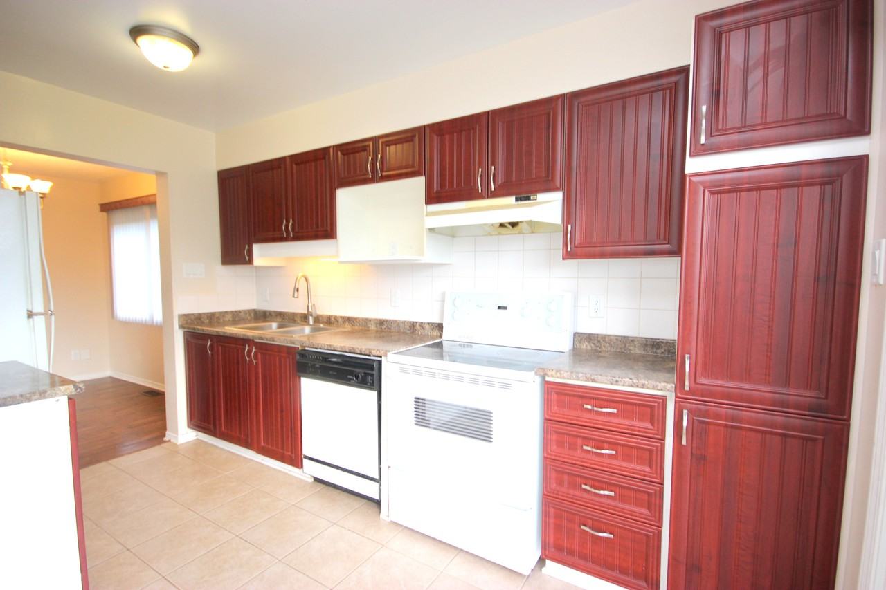 1629 Greywood Dr - Photo 2 of 12