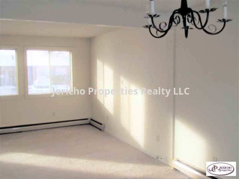 1865 Independence St - Photo 3 of 12