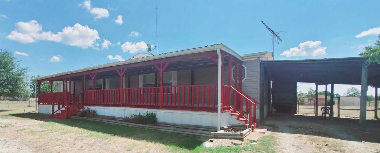 2185 County Road 2526 - Photo 3 of 50
