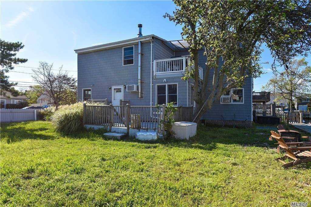 814 Atlantic St - Photo 3 of 21