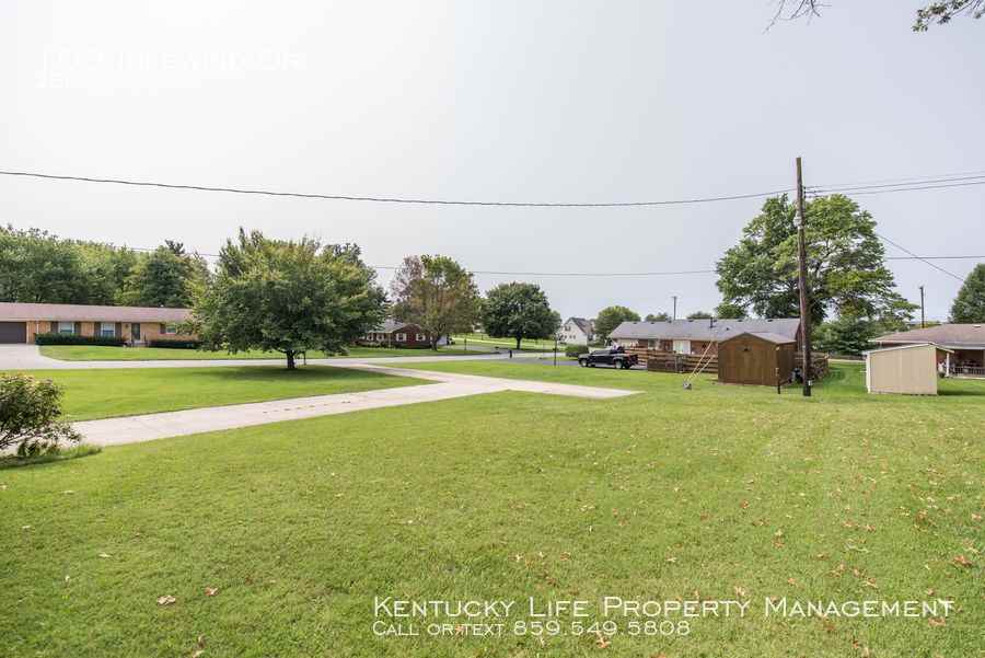 103 Idlewind Dr - Photo 3 of 29