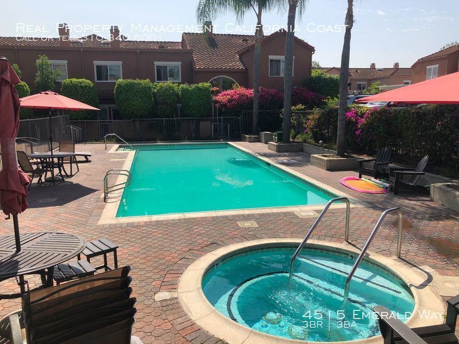 4515 Emerald Way - Photo 2 of 21